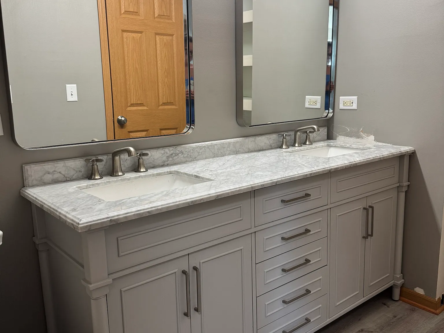 3 bed, 1774 sqft, $2,500 — Photo 2