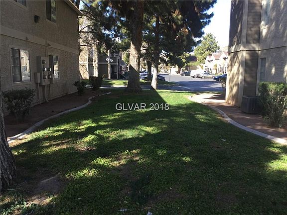 4th image of 4641 Amberleigh Ln APT B
