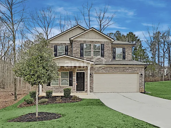 411 Pearson Cir, Hampton, GA 30228