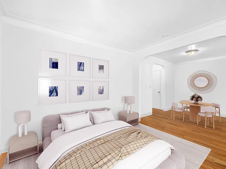 305 W 52nd St #4A — Photo 2