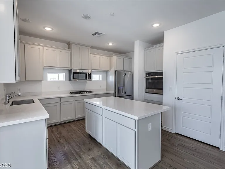 2555 Hampton Rd #8206 — Photo 6