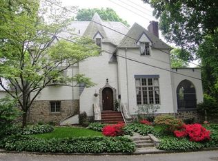 2 Adele Ln, Bronxville, NY 10708