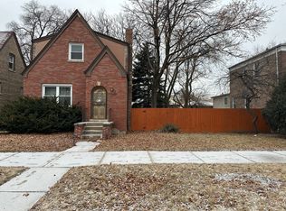 10052 S Vernon Ave, Chicago, IL