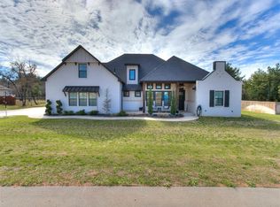 1829 Baylee Ln, Choctaw, OK 73020