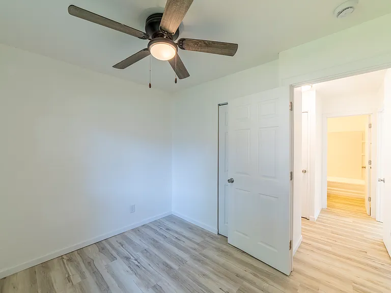 4154 W 23rd Ave — Photo 25