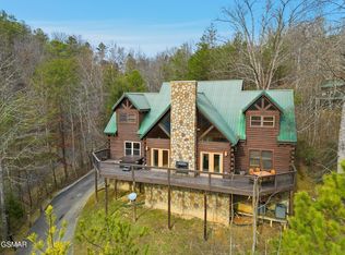 2336 Breezy Rd, Sevierville, TN 37876