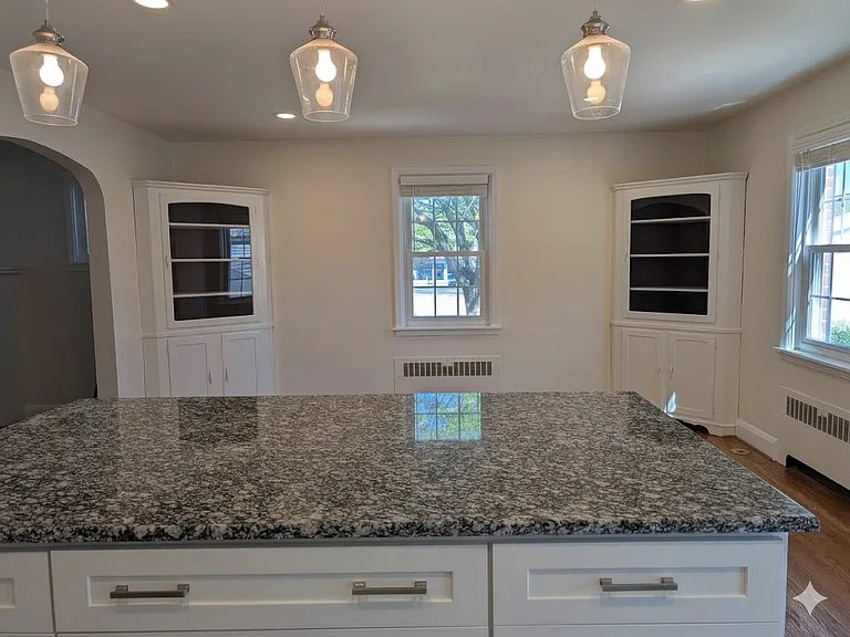 427 Regester Ave — Photo 8