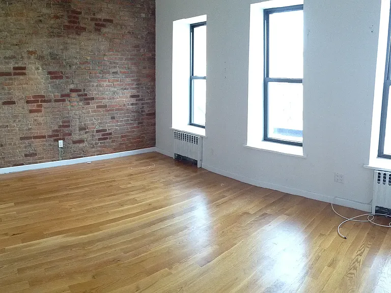 172 E 108th St #1 — Photo 7