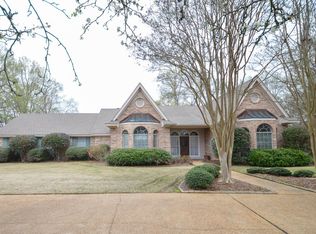 616 S Wedgewood Rd, Starkville, MS 39759