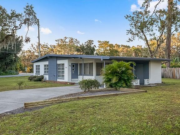 5th image of 1104 Largo Dr
