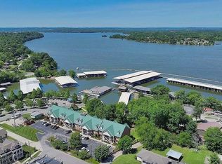 2127 Lakeshore Dr, Old Hickory, TN 37138