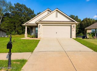 7822 Ridgedale Dr, Olive Branch, MS 38654
