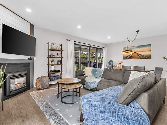 2nd image of 708 8th Ave #303
