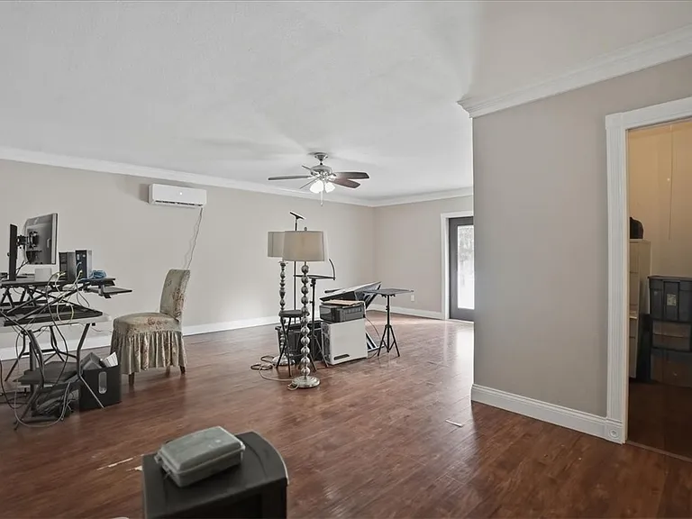 6826 Sahara Dr — Photo 21