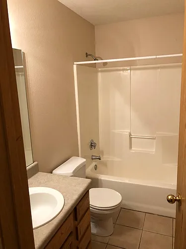 135 Bailey Cir Photo 1