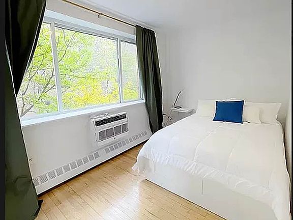 3rd image of 319 E 8th St #5A