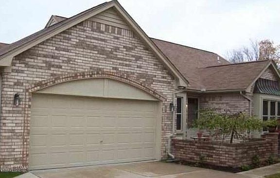 3rd image of 43598 Riverbend Blvd #55/14