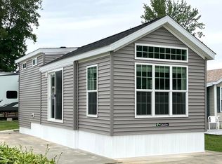 1 Alburg RV Resort Road #D5, Alburgh, VT 05440