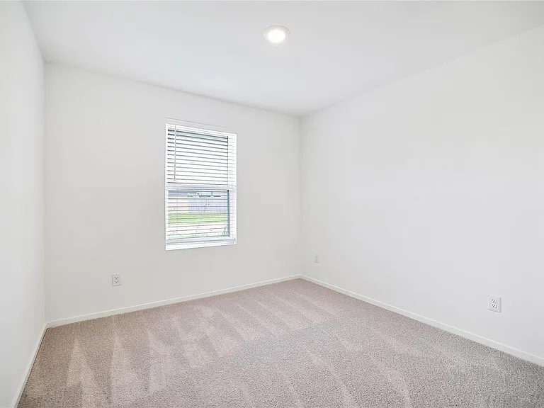 245 Douglas Hills Dr — Photo 22