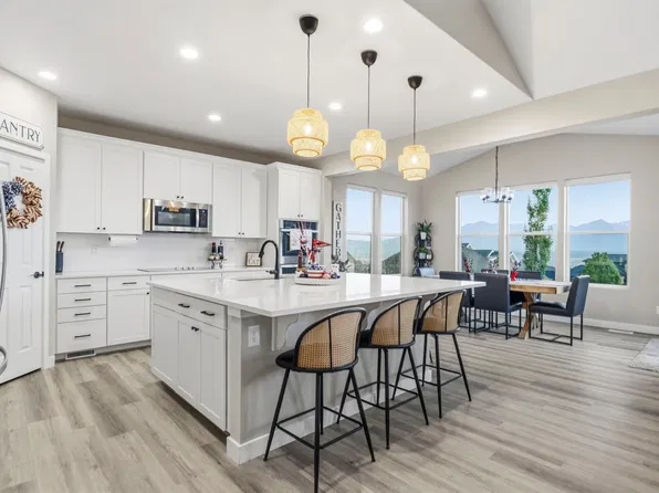 1498 S Loveland Ln, Saratoga Springs, UT 84045