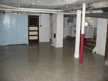 5th image of 2117 S Lombard Ave