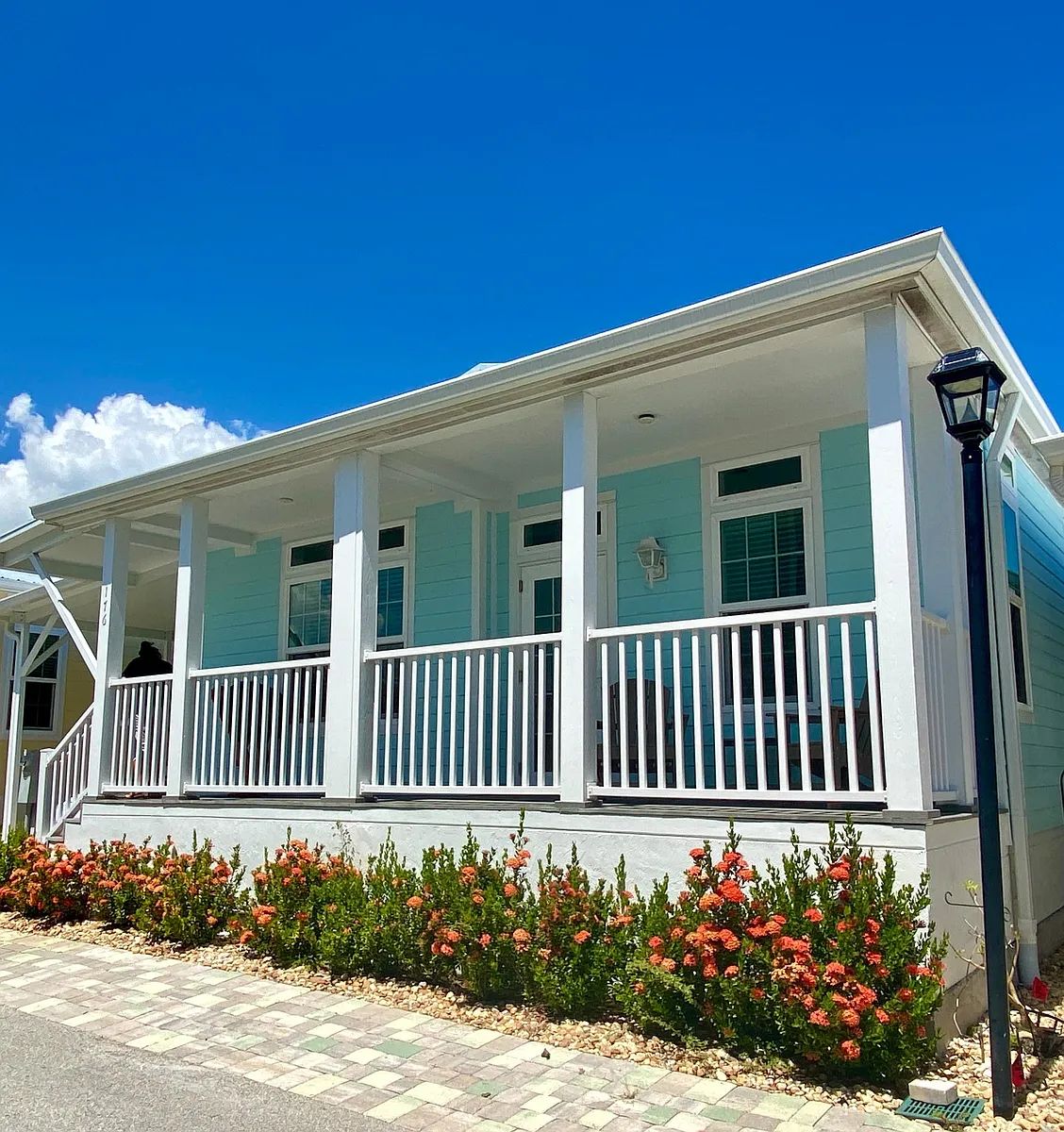 Building Photo - 176 NE Portside Dr