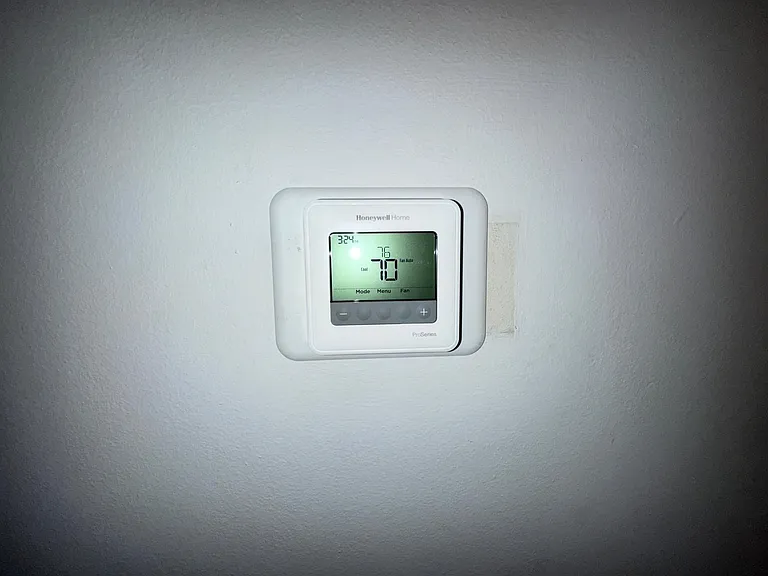 568 Fairfield Way — Photo 7