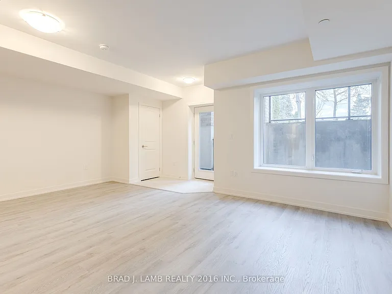 58 Elizabeth St S #2106 — Photo 7