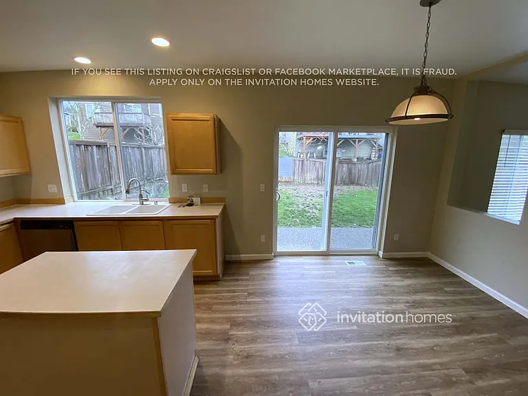 6808 Perry Ave SE — Photo 8