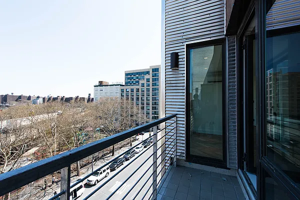 Rented by Nooklyn NYC LLC | media 115