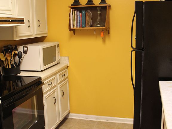 3rd image of 1280 Middle Tennessee Blvd APT H7