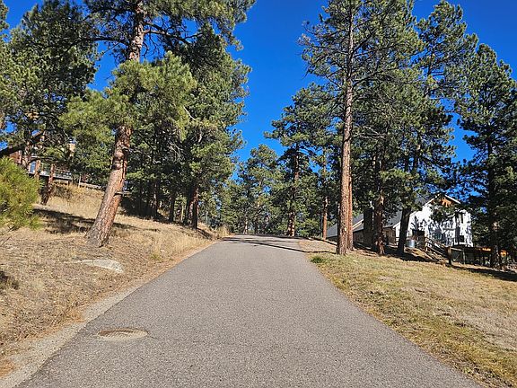 5th image of 193 Mary Beth Rd