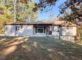 3917 Tara Pl, Villa Ridge, MO 63089
