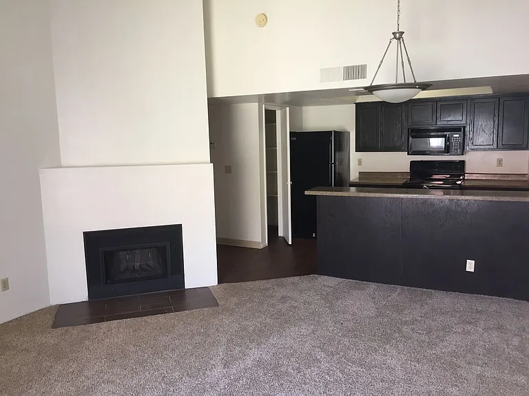 Rio Cancion Apartments — Photo 85
