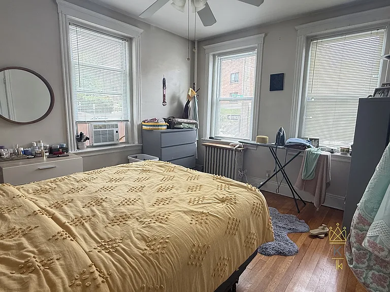 84 Sutherland Rd #2 — Photo 3