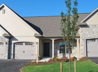 918 Lantern Dr, Lebanon, PA 17046