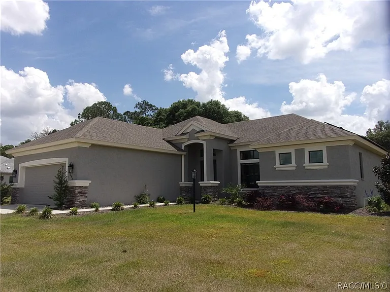248 E Cumberland Ct — Photo 1