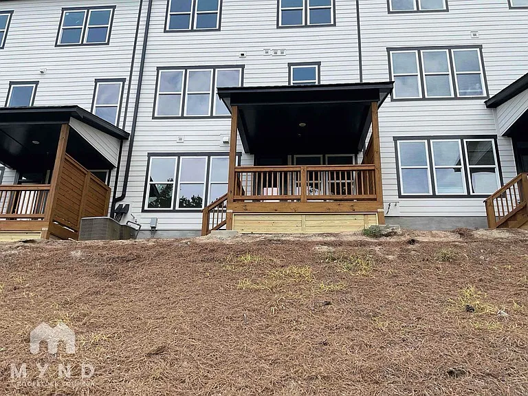 1273 Windmill Pkwy — Photo 30