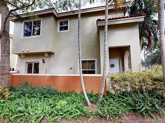 2nd image of 113 Monterey Bay Dr #113