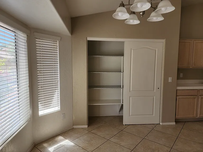 1126 W Grand Caymen Dr — Photo 24