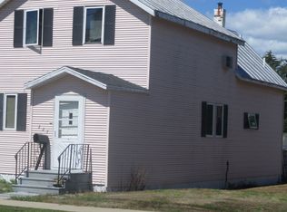227 Pecor St, Oconto, WI 54153