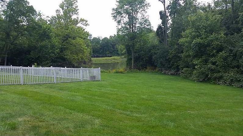2nd image of 5817 Oberlies Way
