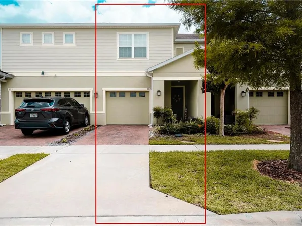 2749 Pleasant Cypress Cir, Kissimmee, FL 34741