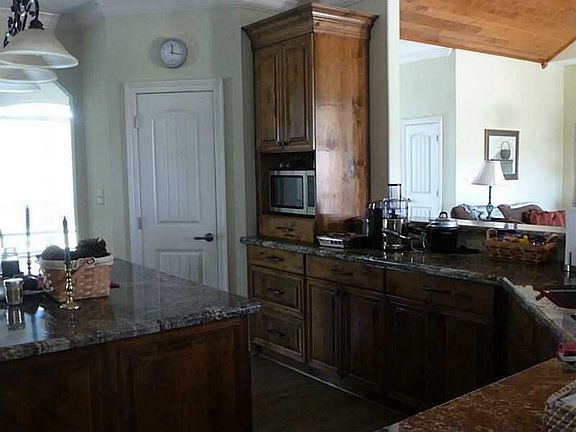 5th image of 7427 Palomino Dr