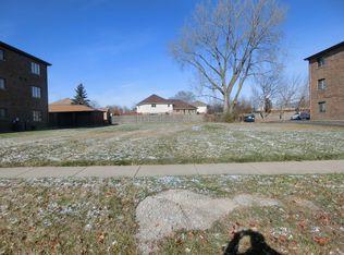 8118 168th Pl, Tinley Park, IL 60477