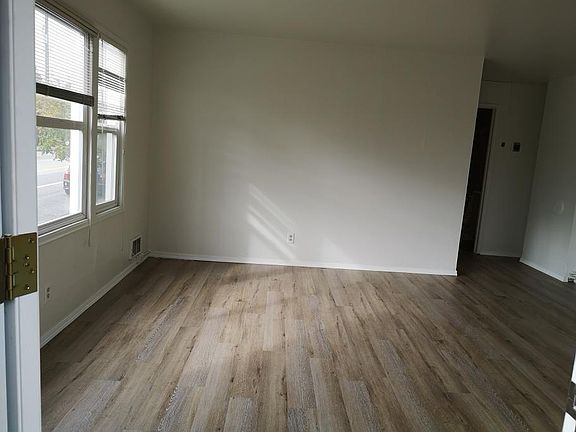 3rd image of 5308 8th Ave NW #5