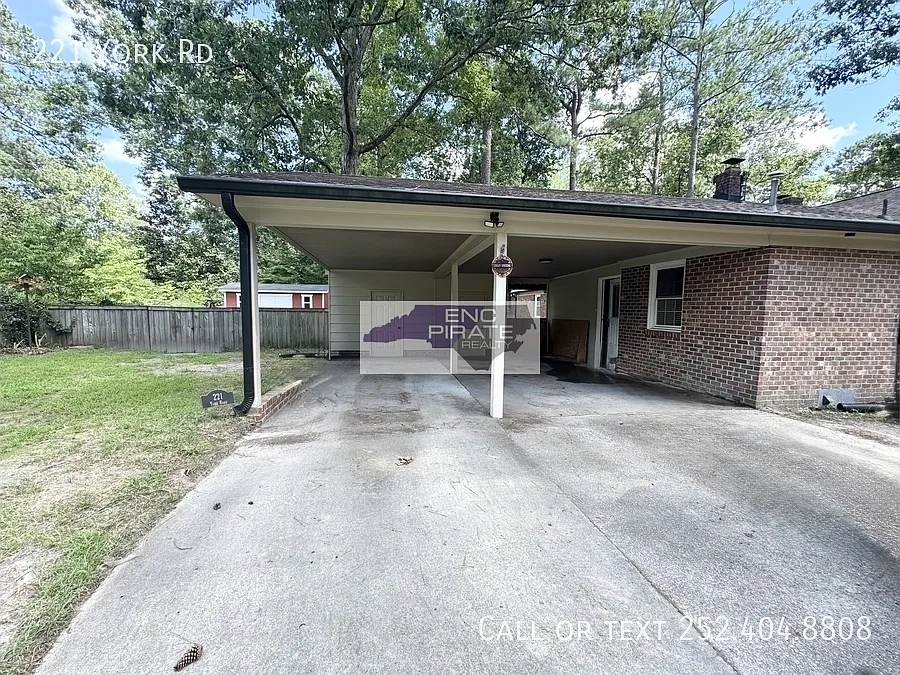 3 bed, $2,500 — Photo 4