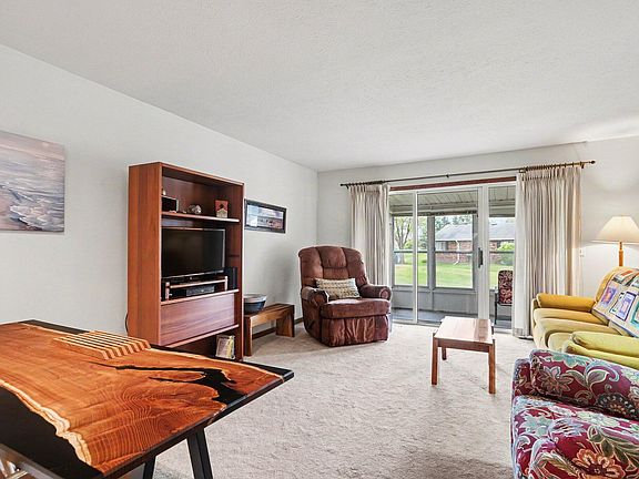 5th image of 5168 Green Meadow Rd #85