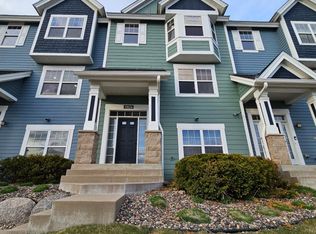 15624 Cobblestone Lake Pkwy, Apple Valley, MN 55124