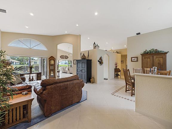 5th image of 12345 Glen Falls Ln